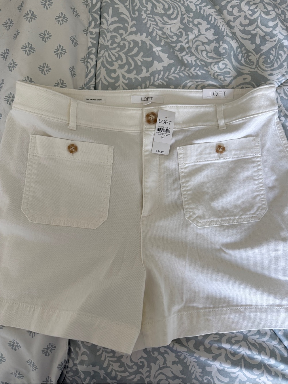 Loft Palmer White High-Waist Pocket Shorts - Picture 2 of 4